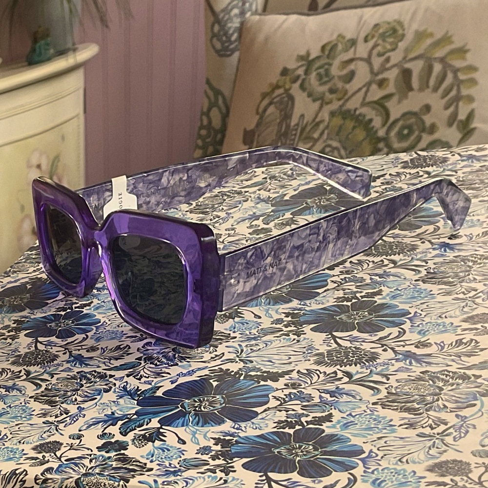 MATT & NAT IVVY 2 SUNGLASSES NWT